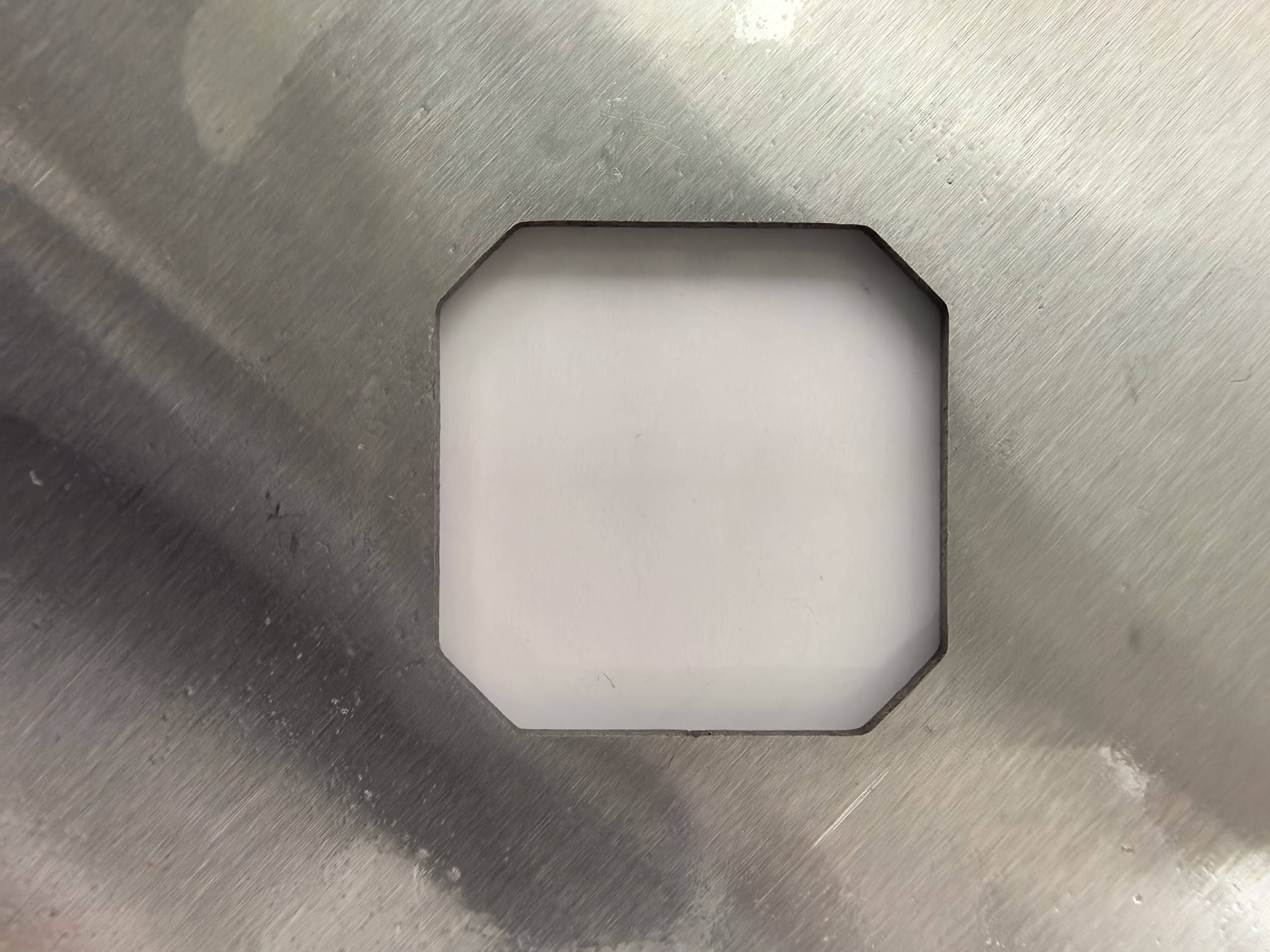 Пильное полотно из нержавеющей стали для нарезки говяжьих и бараньих ребрышек.