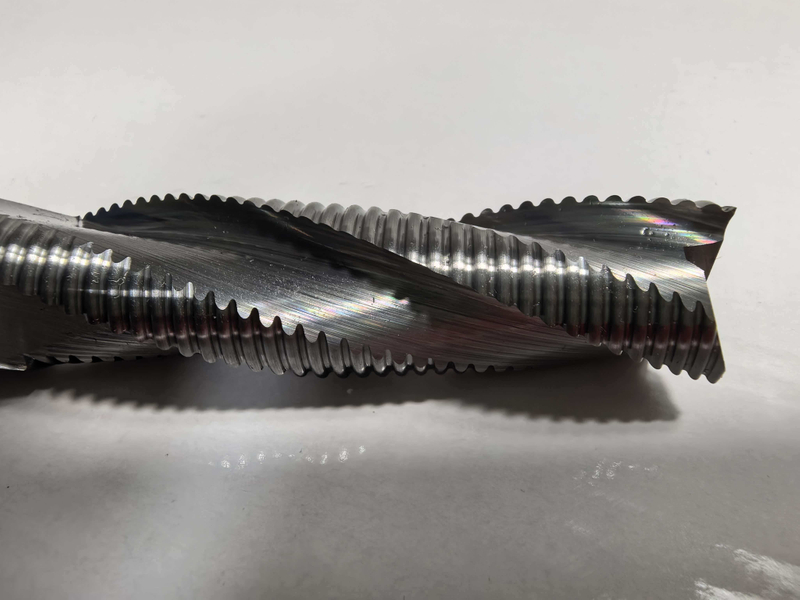 Твердосплавные концевые фрезы (черновая фреза)